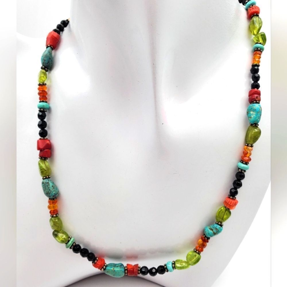 Native American turqouse precious stone beaded necklace brutalist colorful jewel